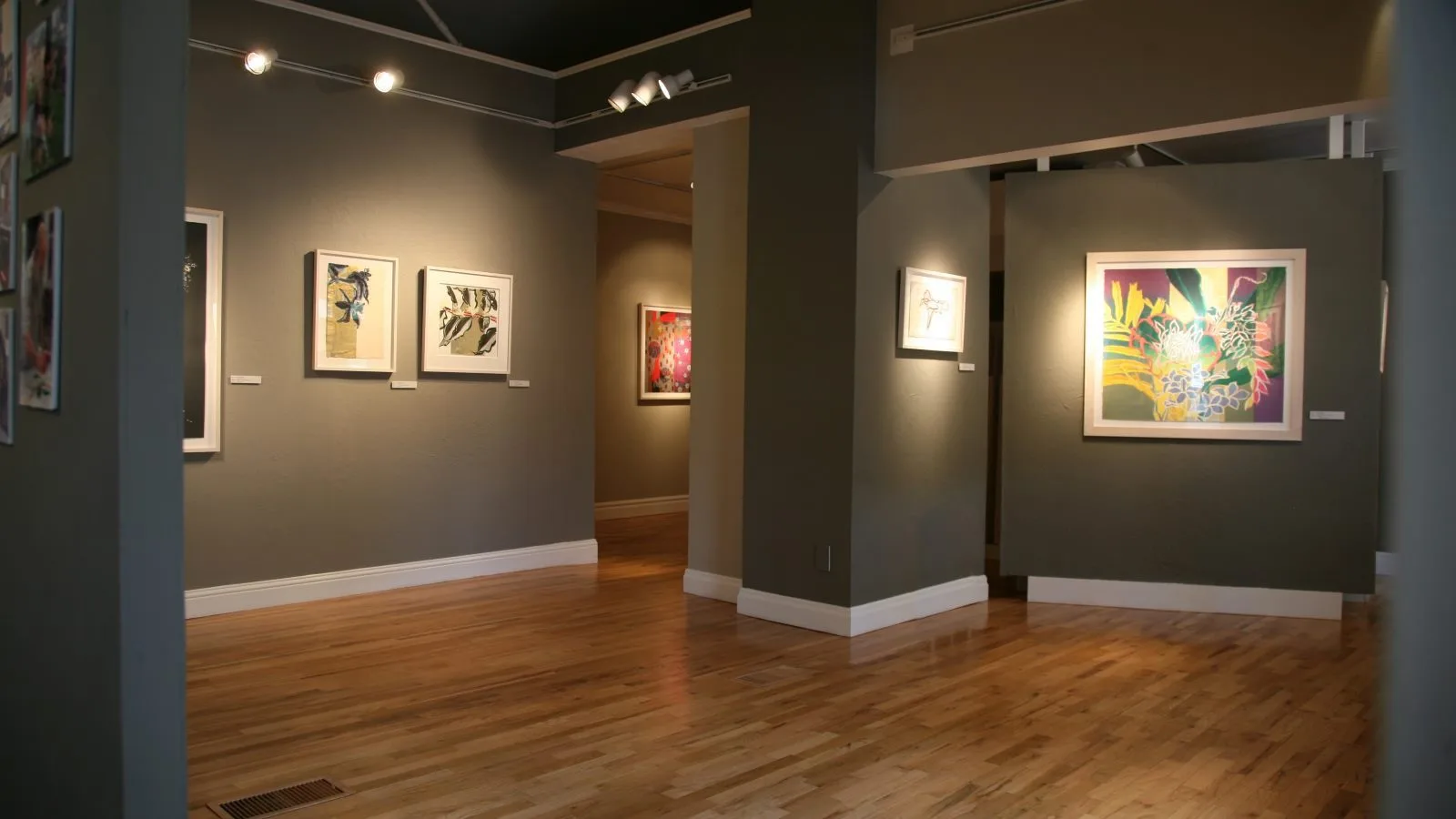 15th Street Gallery gallery space, view 3