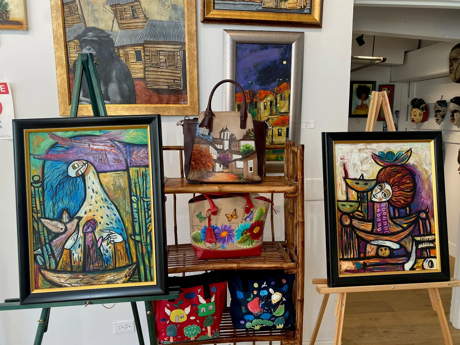 Ana's Art Gallery gallery space, view 7