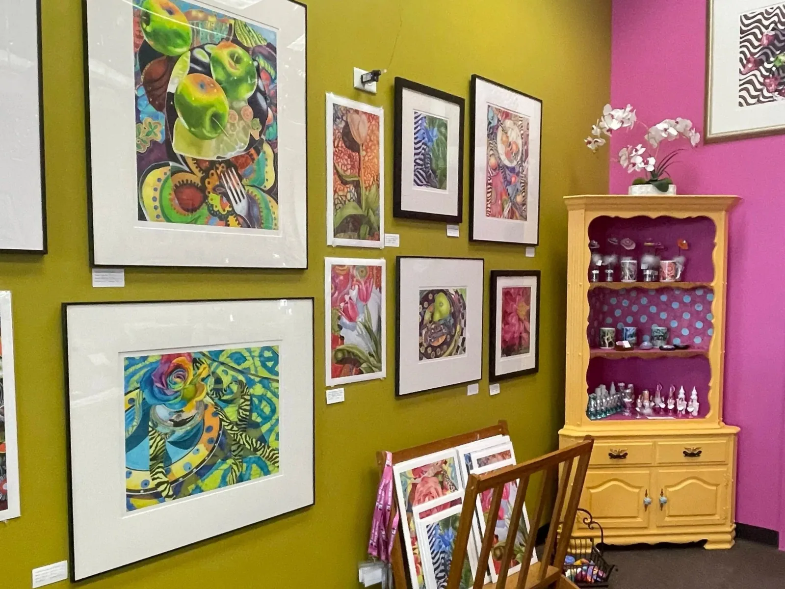Arts Off Center gallery space, view 7