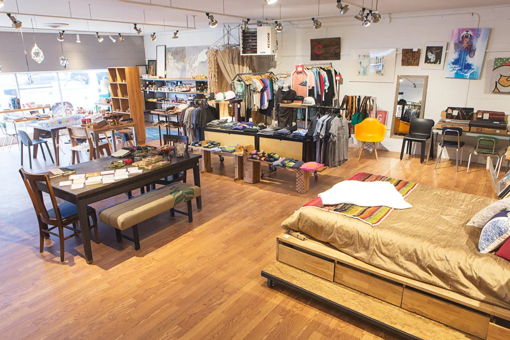madelife gallery space, view 10