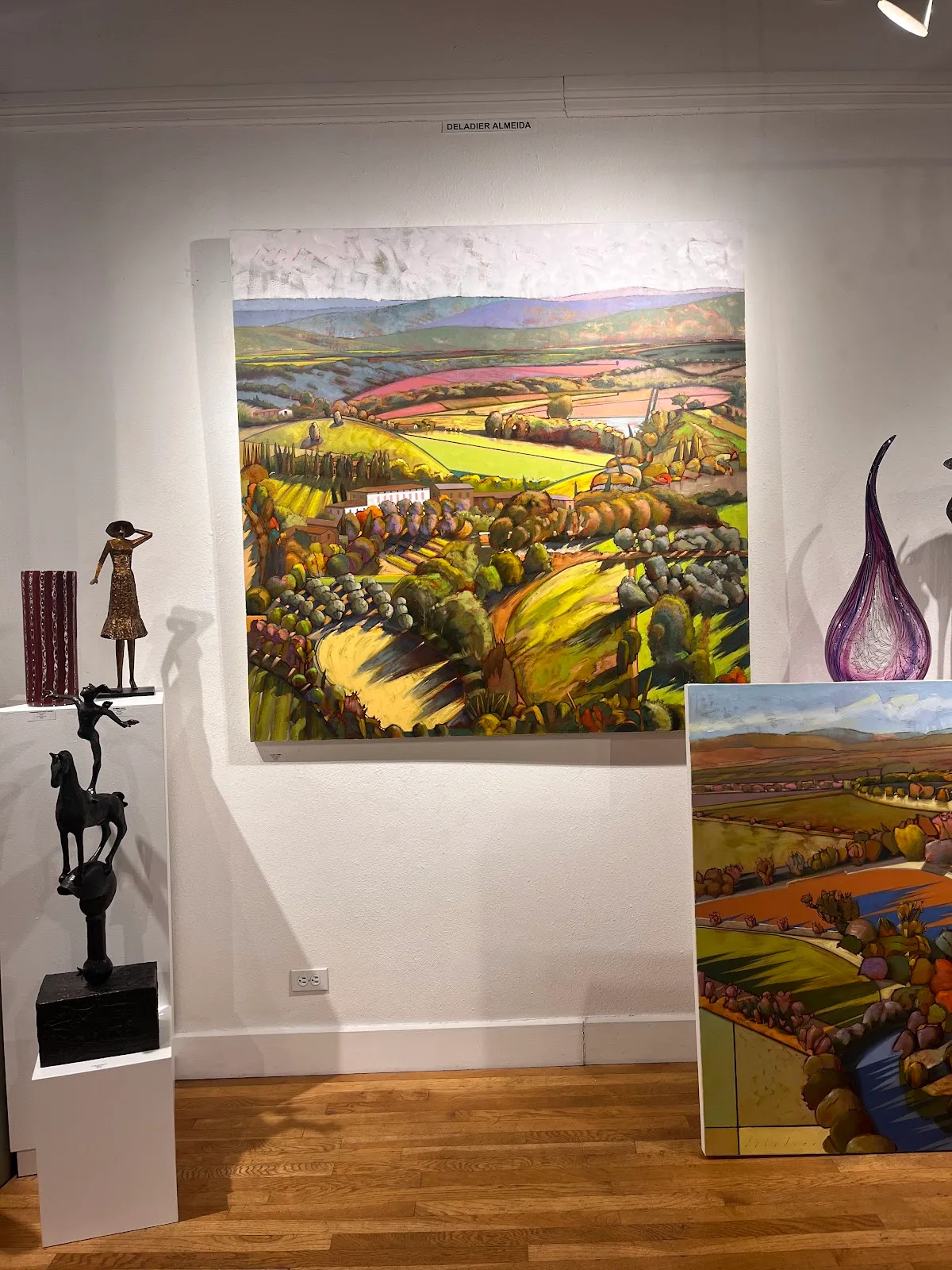 Smithklein Gallery gallery space, view 5