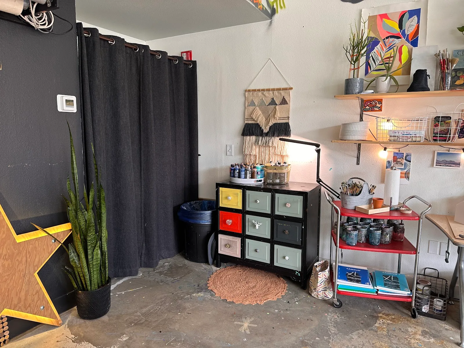 Sunflower Art Studio gallery space, view 12