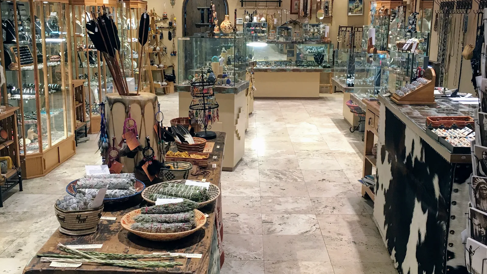 Zuni gallery space, view 5